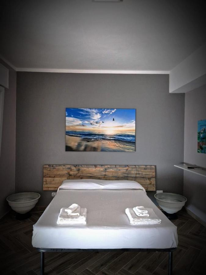 The House Of The Waves Hotell Brindisi Eksteriør bilde